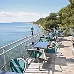 Plazibat Guest house